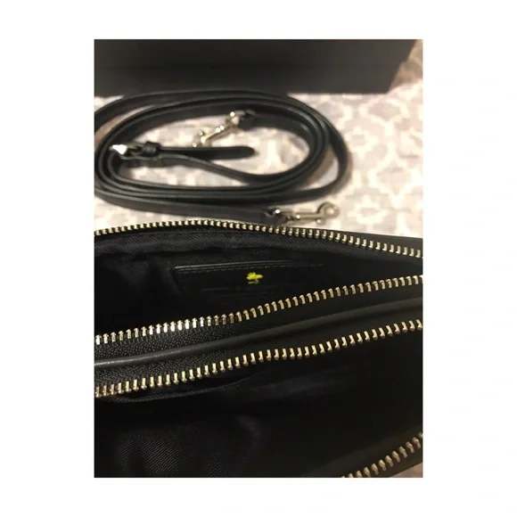 Coach x Snoopy Mini Crossbody Purse - Picture 3 of 4